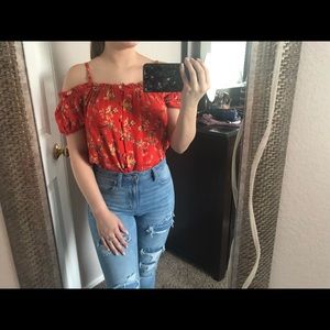 Super cute American Eagle shirt